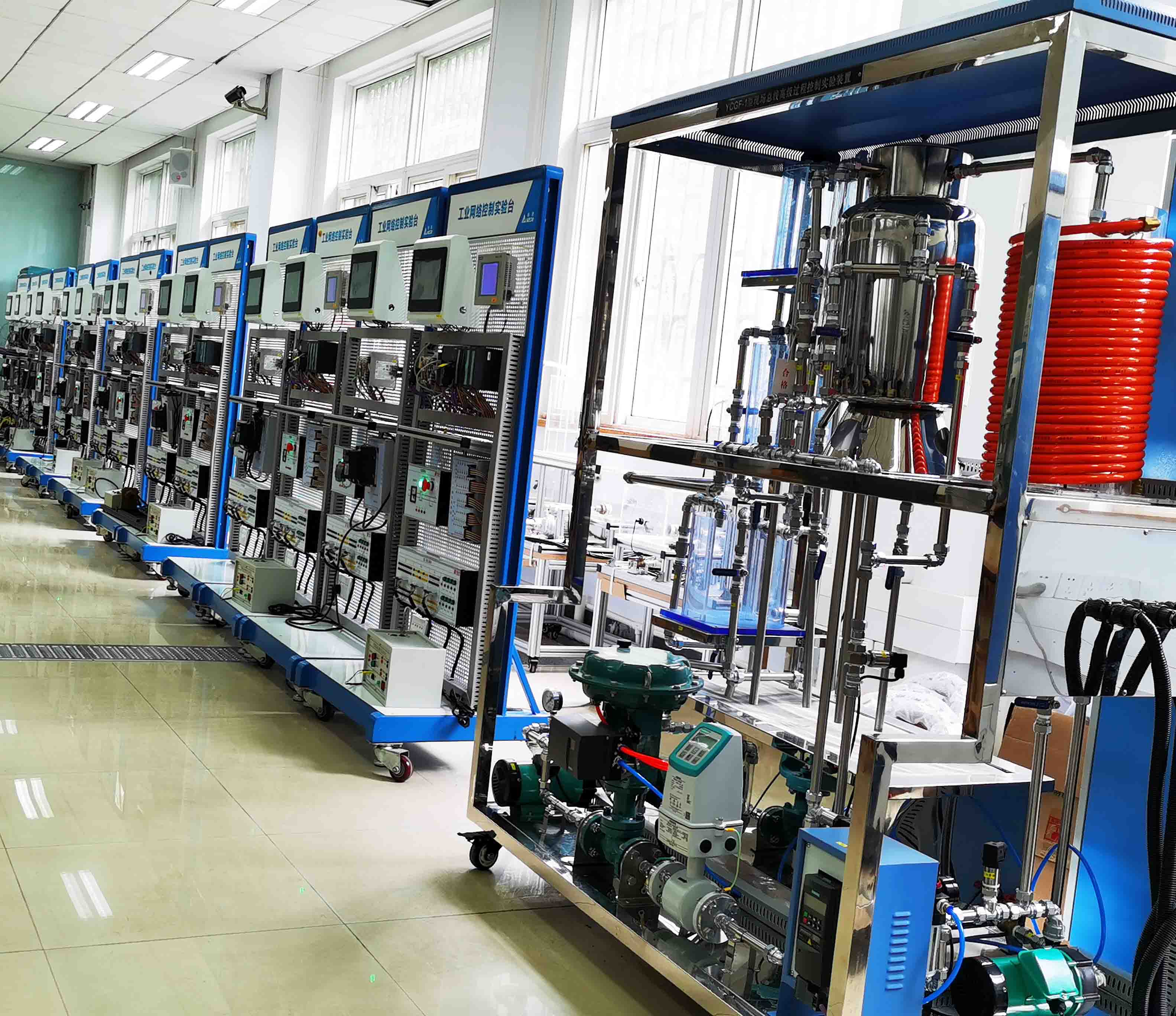 中國(guó)地質(zhì)大學(xué)